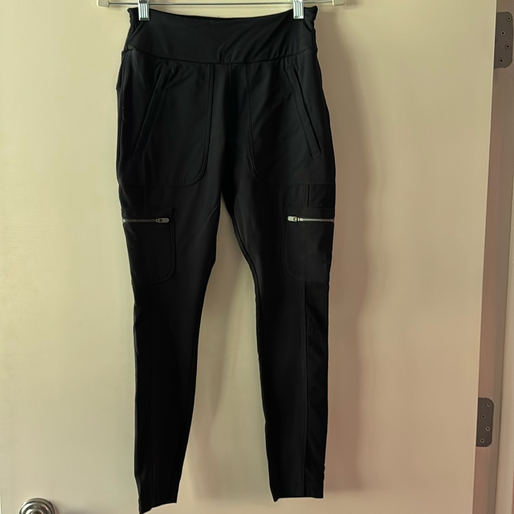 Athleta Highline Hybrid Cargo Tight
